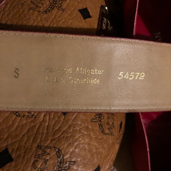 Red belt with solid brass fab buckle main image 5